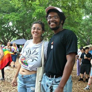 Meet your Posher, Camila